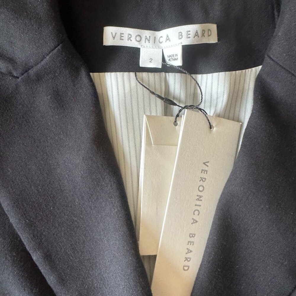 Veronica Beard girard cropped linen-blend blazer - Picture 2 of 5